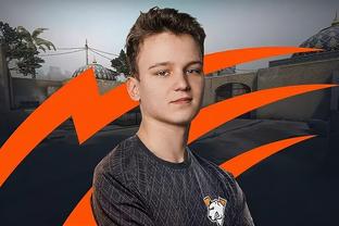 埃弗顿旧将：内维尔以为自己是瓜迪奥拉，他的战术分析省省吧